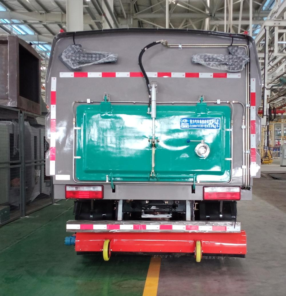 東風(fēng)華神5.5方純電動吸塵車