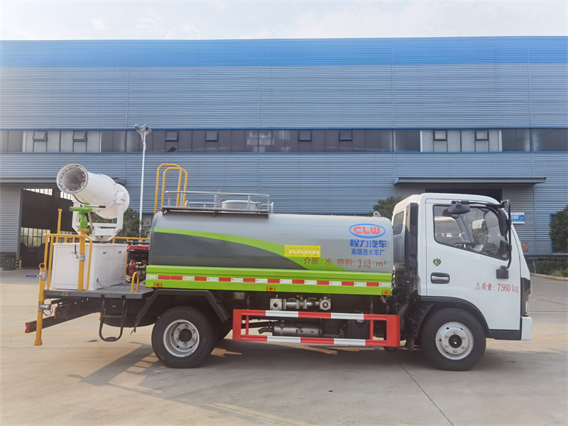 國六5方東風灑水車