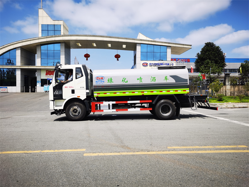 國六解放J6 灑水車（可選大小平臺(tái)）