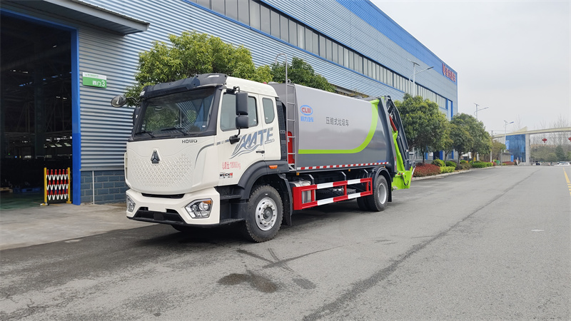 湖北程力豪沃18方壓縮垃圾車(chē)